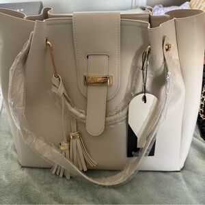 Elegant Cream Handbag